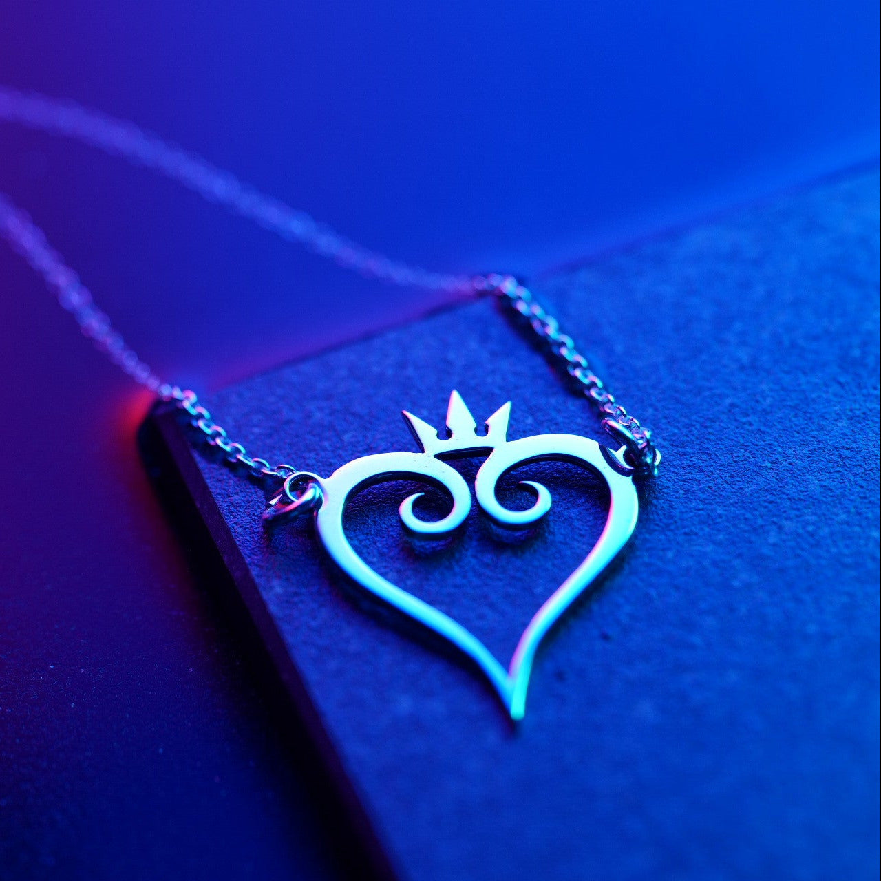 Silver heart necklace – Kokoro Necklace