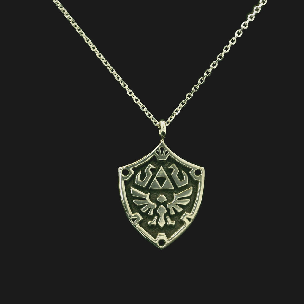 Tate necklace in sterling silver video detail
