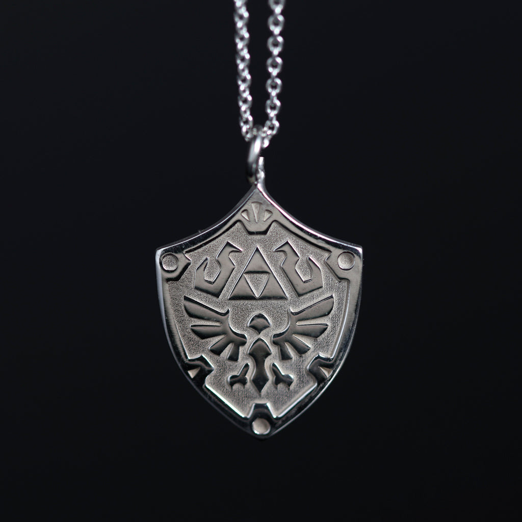 Full view of tate necklace in sterling silver